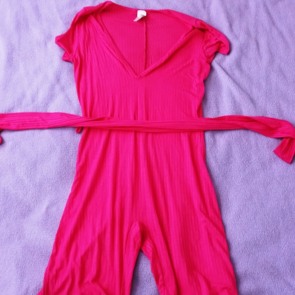 Romper - Picture 1 of 2
